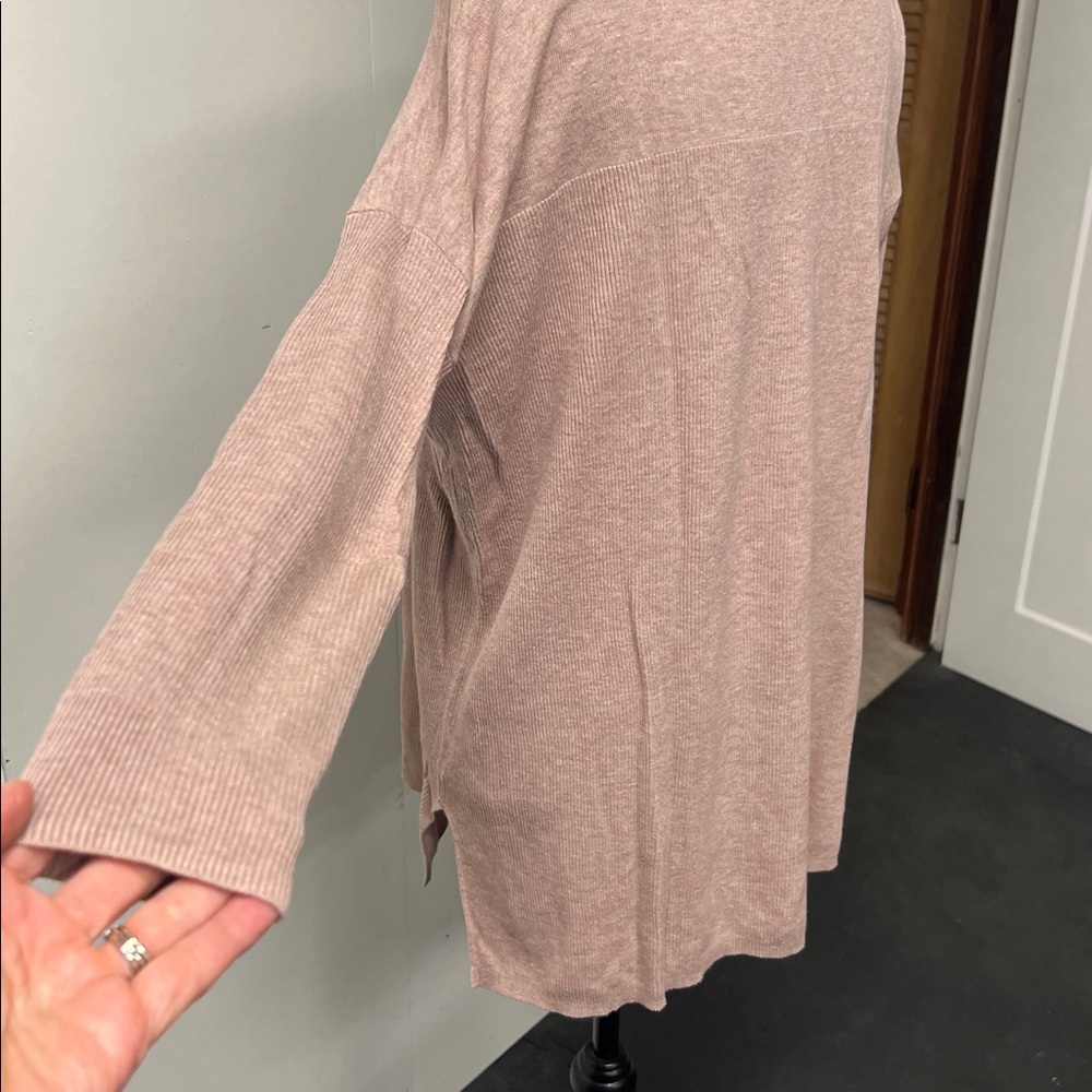 CAbi Dusty Pink Play Pullover Long Sleeve Tunic - Picture 7 of 8